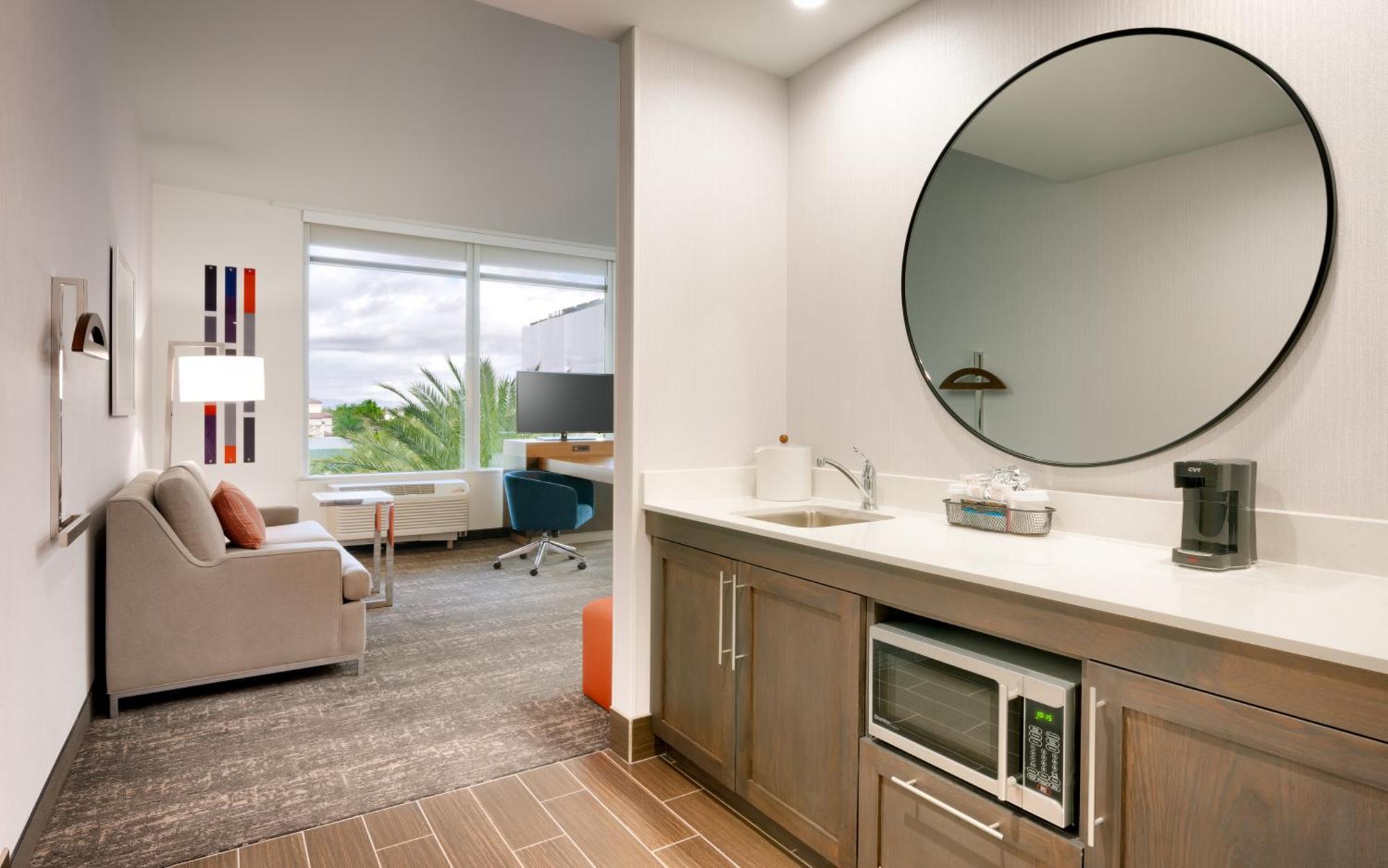 Hampton Inn & Suites Anaheim Resort Convention Center Dış mekan fotoğraf