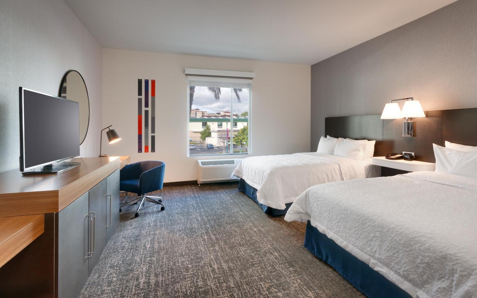 Hampton Inn & Suites Anaheim Resort Convention Center Dış mekan fotoğraf