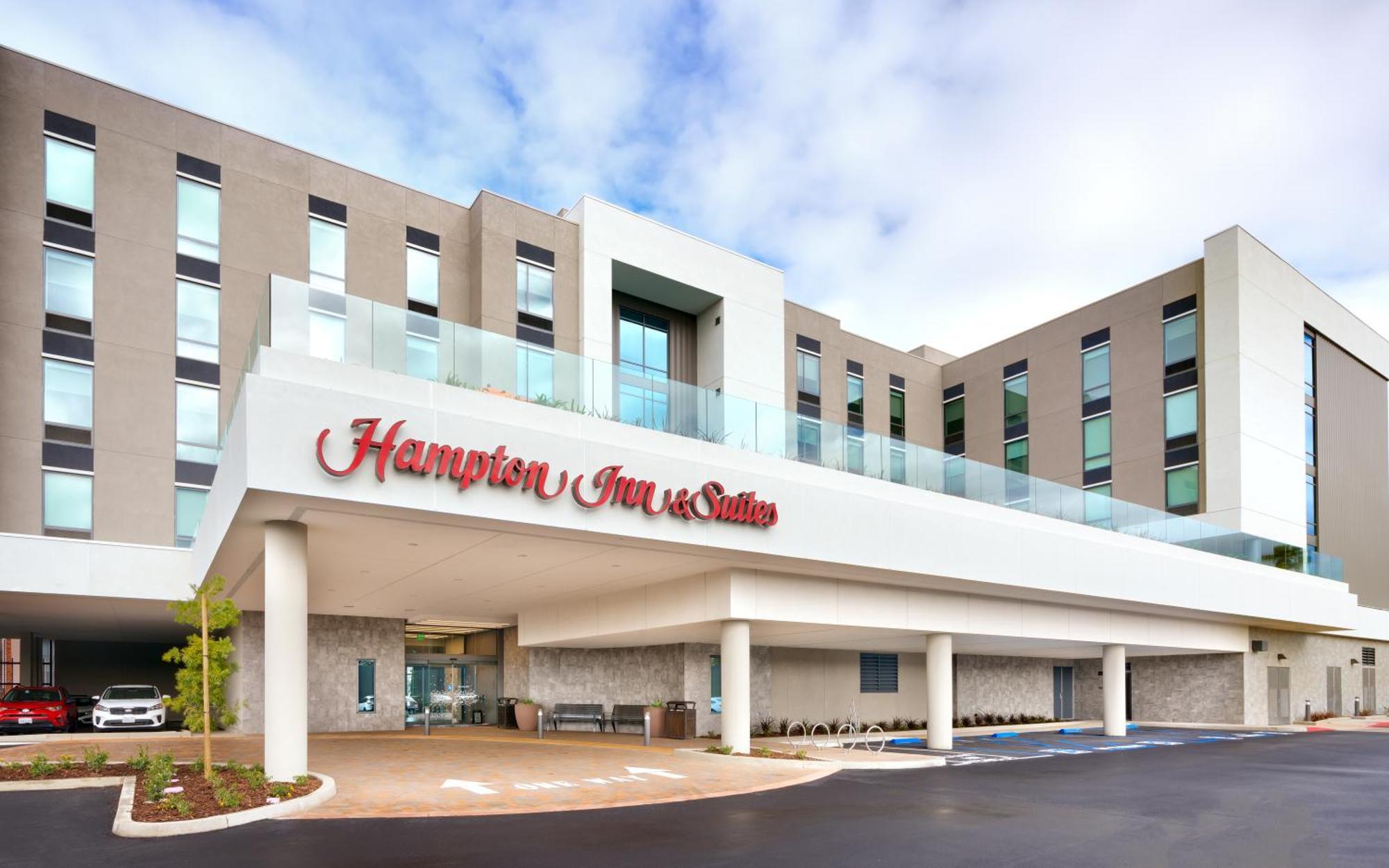 Hampton Inn & Suites Anaheim Resort Convention Center Dış mekan fotoğraf